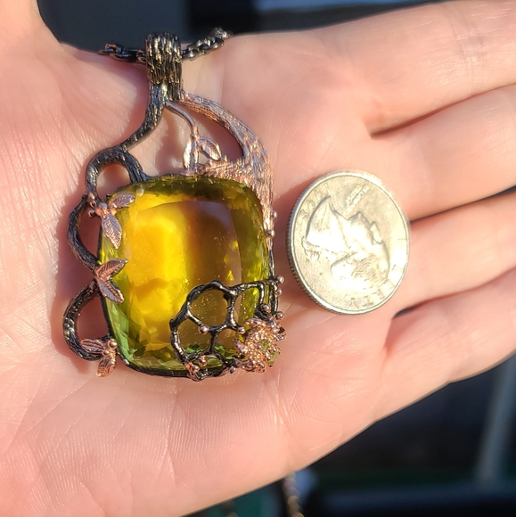 HOST PICK! HUGE 43.4k Yellow Quartz w/Peridot Spider Sterling & Rhodium 18" - Picture 4 of 15